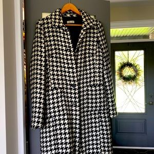 Ladies horn-tooth blazer